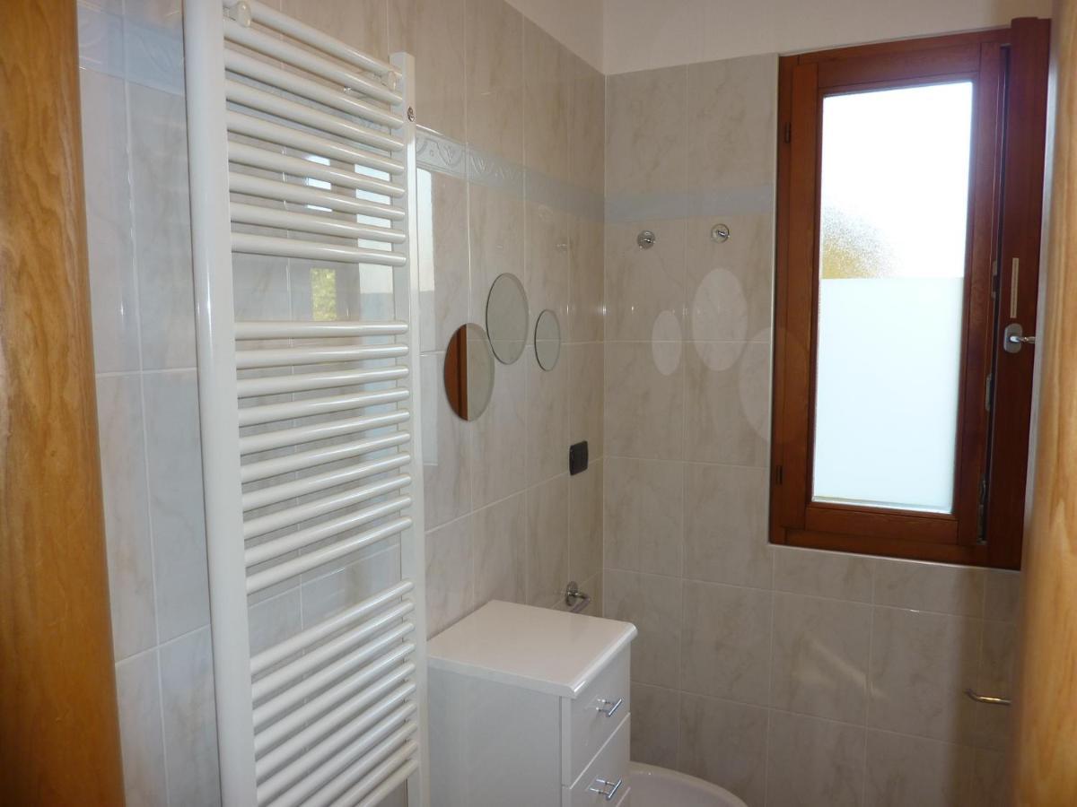 Ferienwohnung Gallo Mit Ueberdachter Terrasse Parkplatz 100 Mtr Z Strand Cannobio Exteriér fotografie